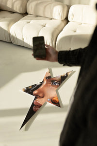 I WONDER - PAINTING